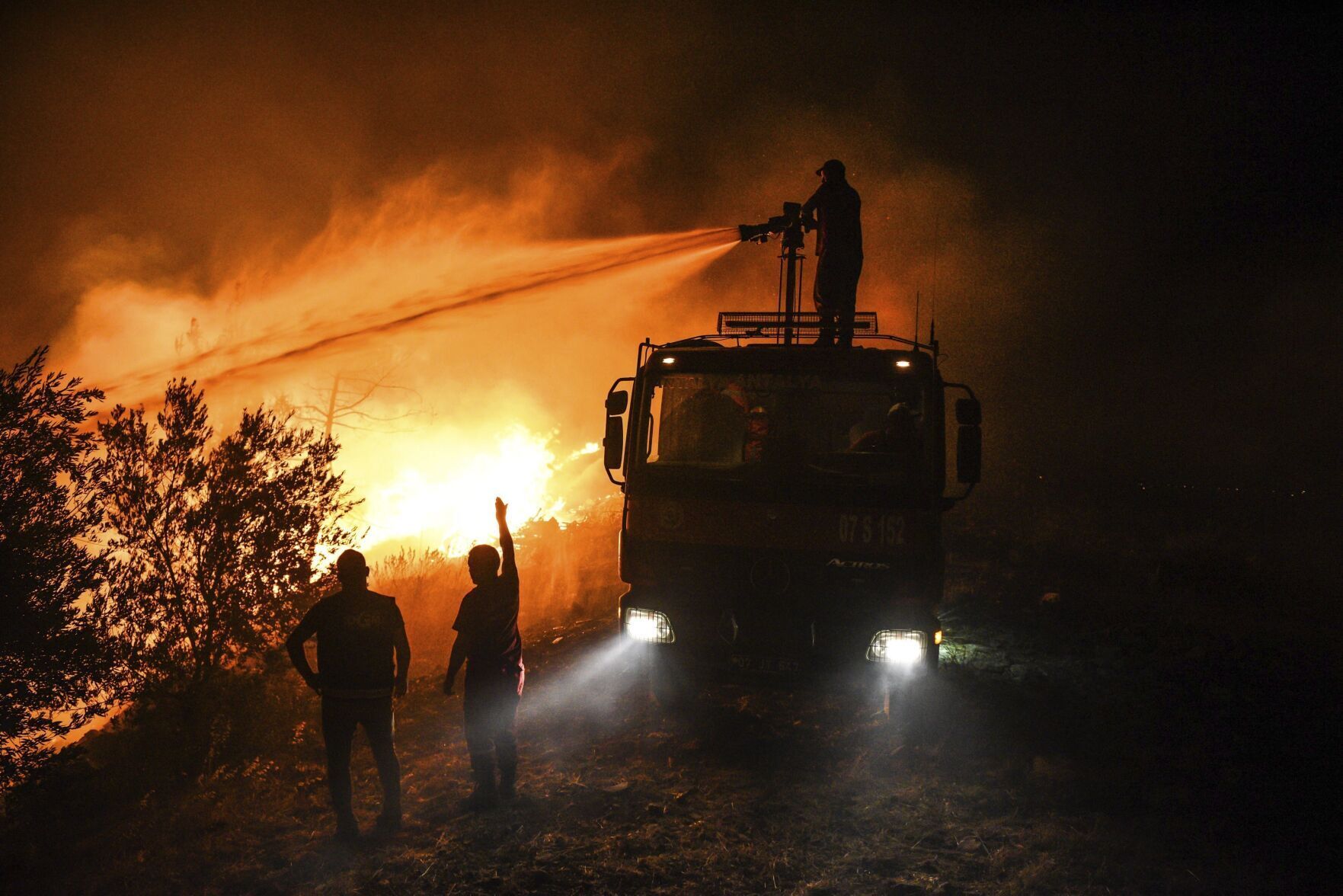 APTOPIX Turkey Wildfire